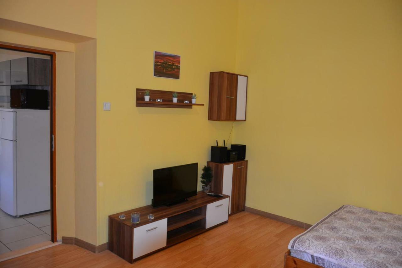 Miracool Apartament Apartment Krakow Luaran gambar